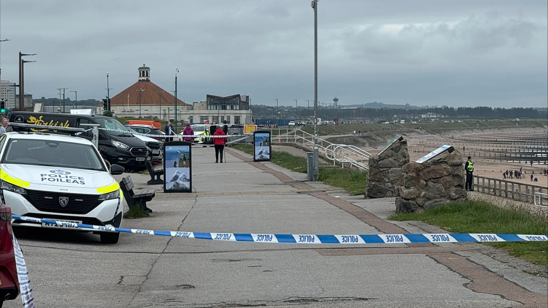 Bomb squad called to Aberdeen Beach