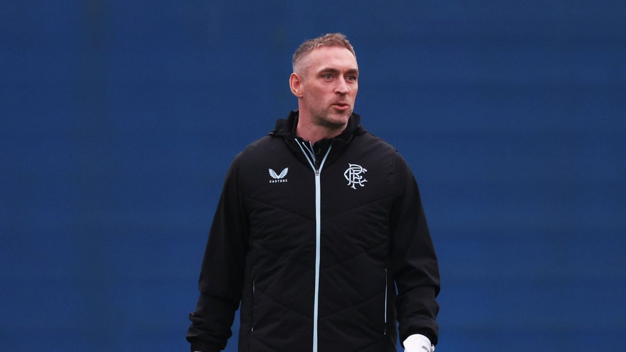 Allan McGregor returns to Rangers as goalkeeping coach