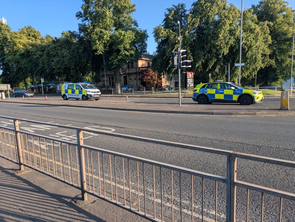 Great Western Road closed after crash as drivers warned