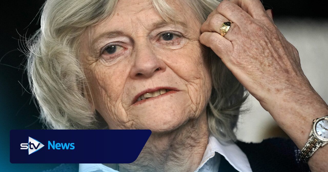Ann Widdecombe ‘hit on head with hammer 21 times’ at home