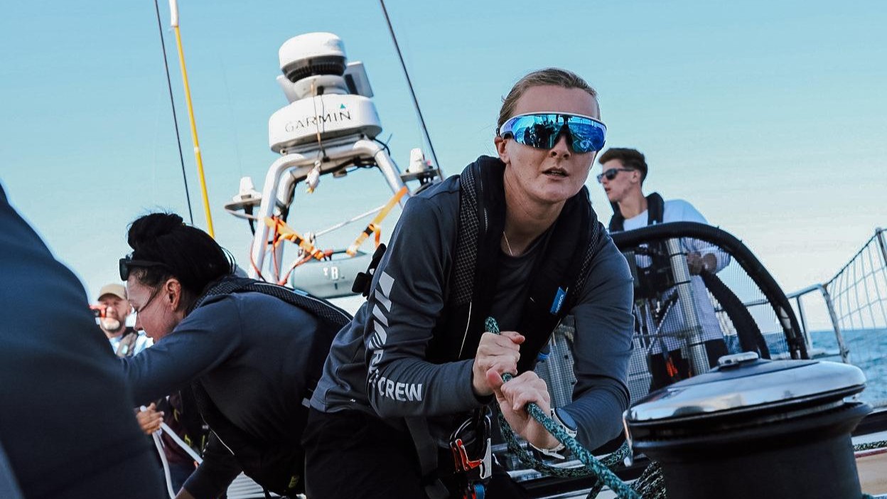 ‘Proper homecoming’ to Scotland for woman in round the world yacht race