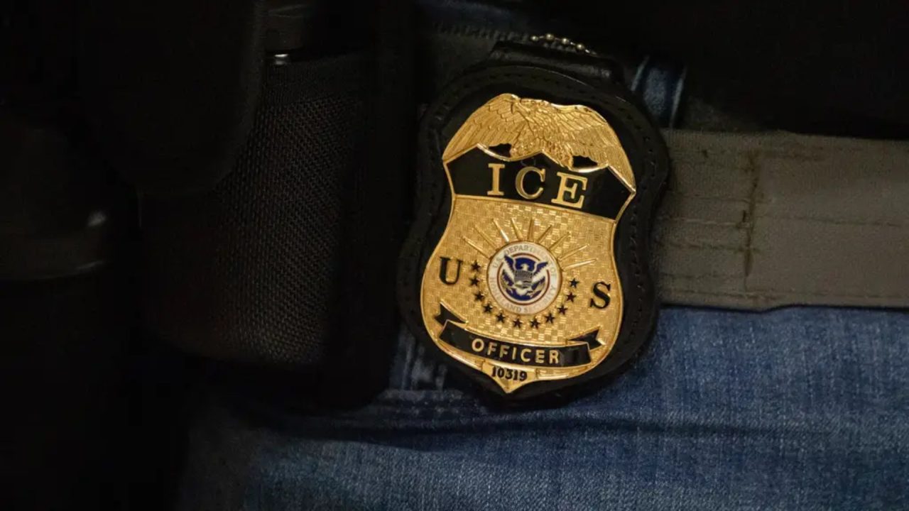 Ice agent kills motorist during attempted deportation in Maine