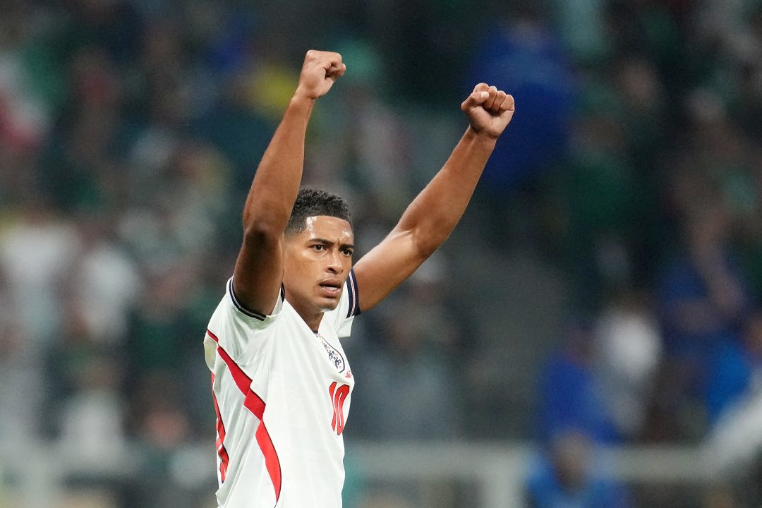 England win Mexico thriller to reach World Cup quarter-finals