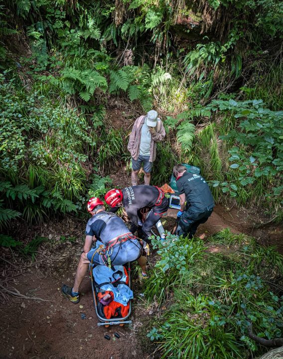 Person rescued with ropes after fall at Devil’s Pulpit