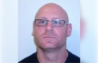 Violent child rapist on the run after escaping escort in Perth