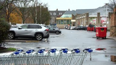Man who tried to kill ex-wife on Edinburgh street in front of daughter jailed