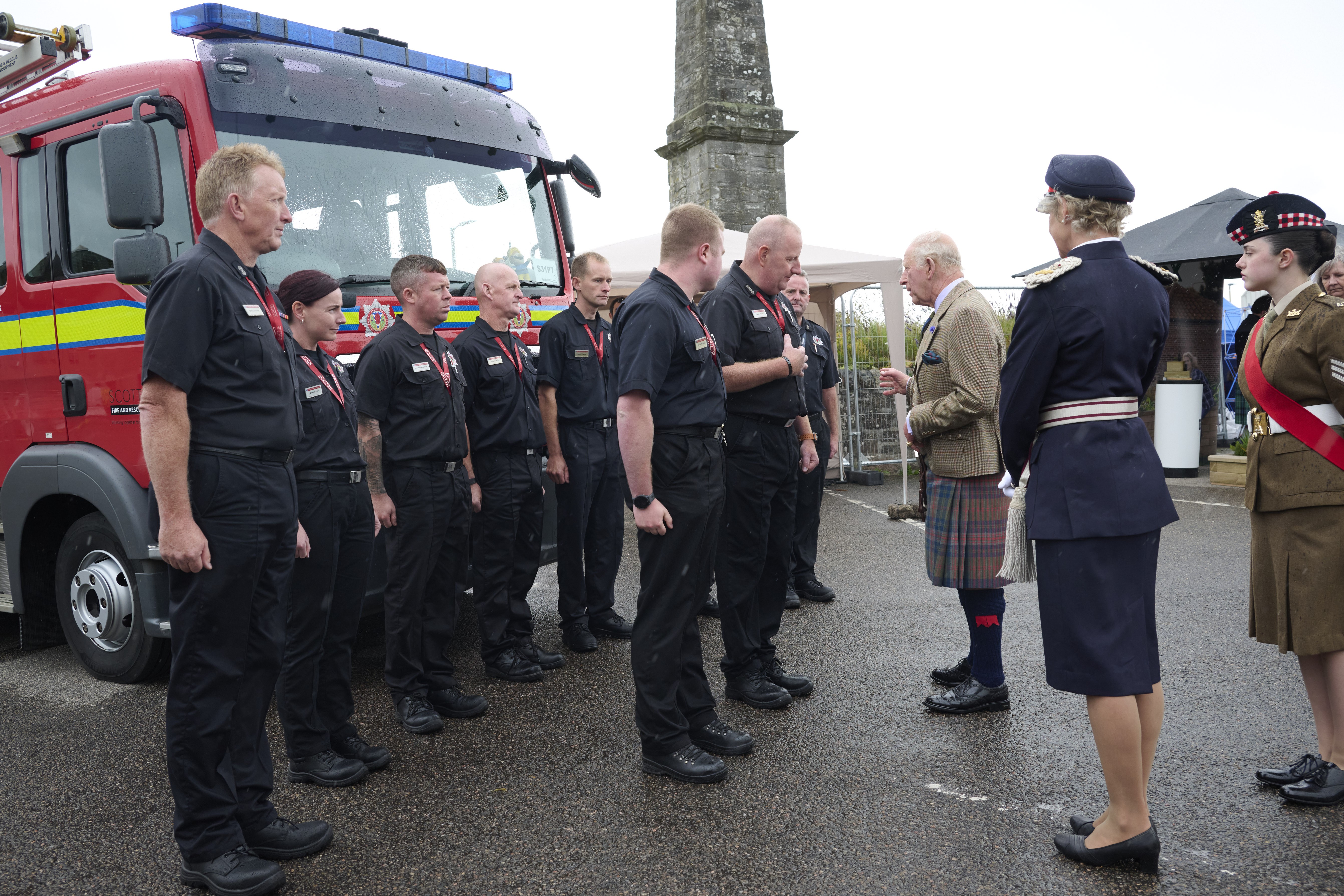 The King met local members of the Scottish Fire and Rescue Service during his visit