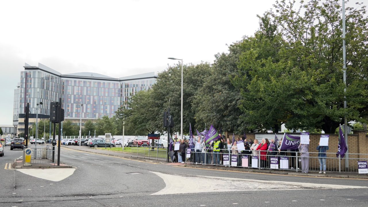 Hundreds of NHS ward staff on strike outside hospitals across Glasgow