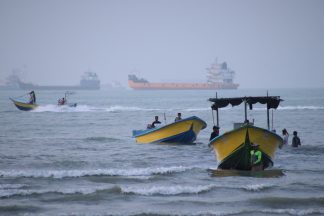 Trump says deal to reopen Strait of Hormuz could come as early as Wednesday