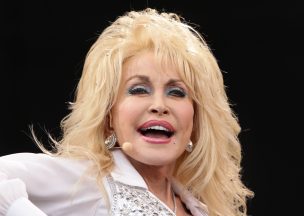 Country music star Dolly Parton dies at the age of 80