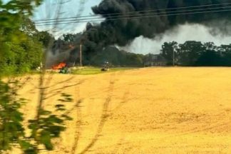Residents urged to closed windows and doors after oil tanker catches fire near South Queensferry