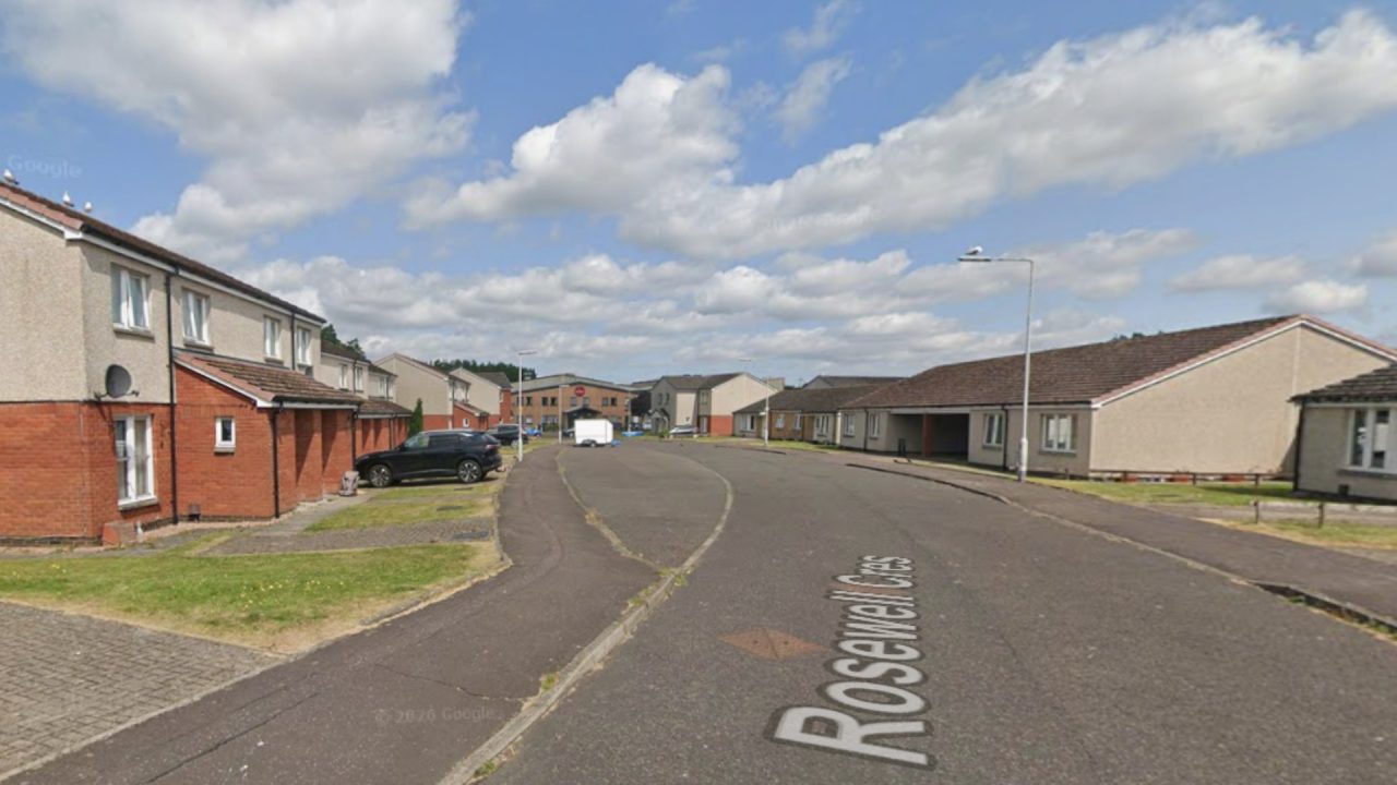 Five charged after drugs haul worth £46,700 seized in police raid at Lochore property