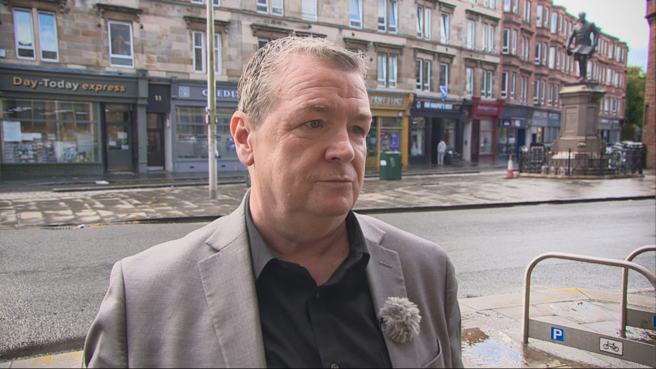 Glasgow council leader calls for 'pause' in housing asylum seekers