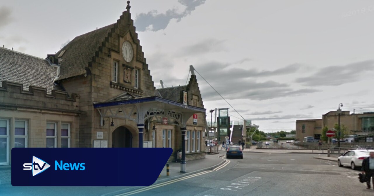 Transport officers surrounded and assaulted by ‘large group’ of football fans at Stirling station