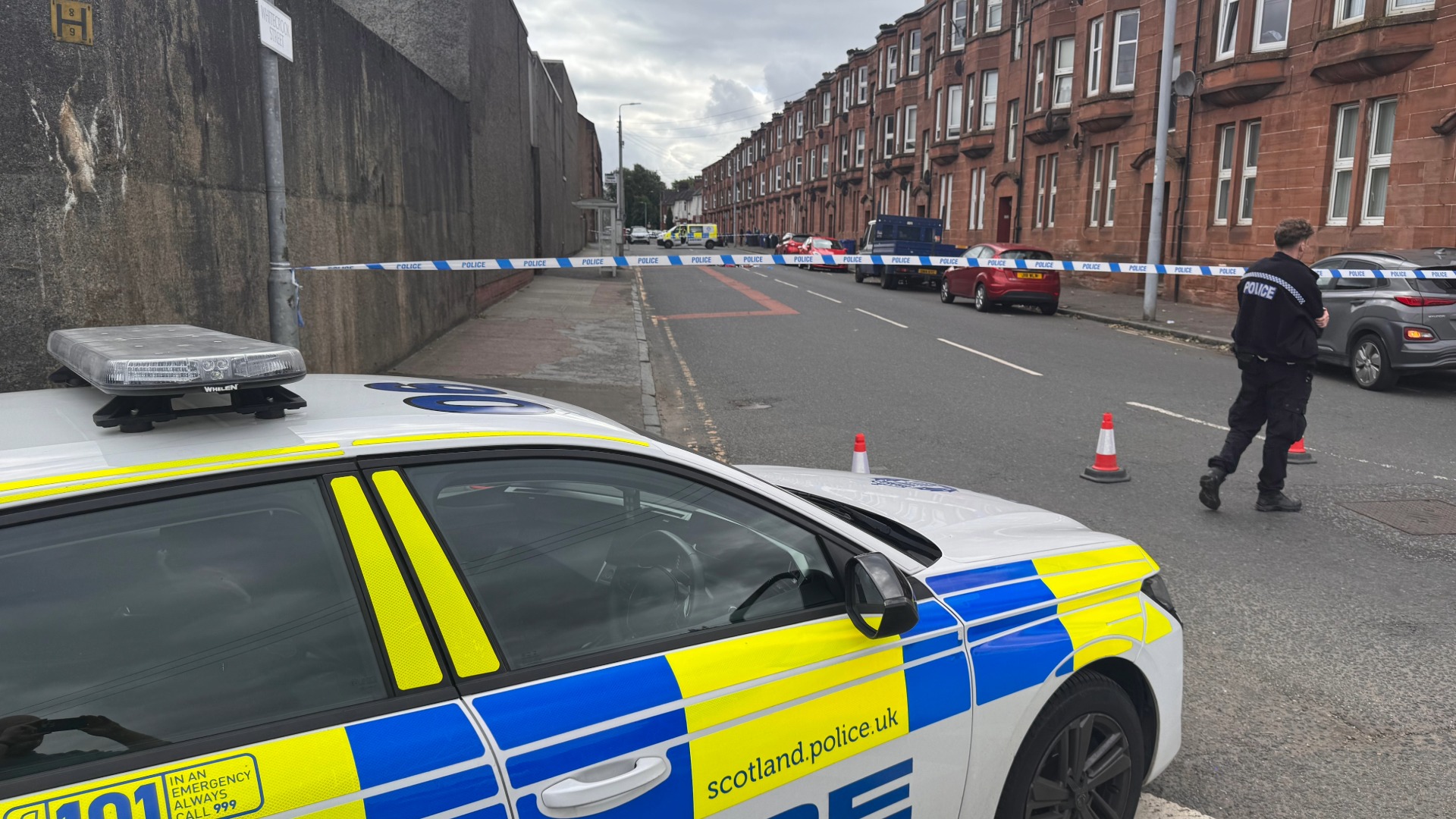 Two men have been taken to hospital after a disturbance in Clydebank.