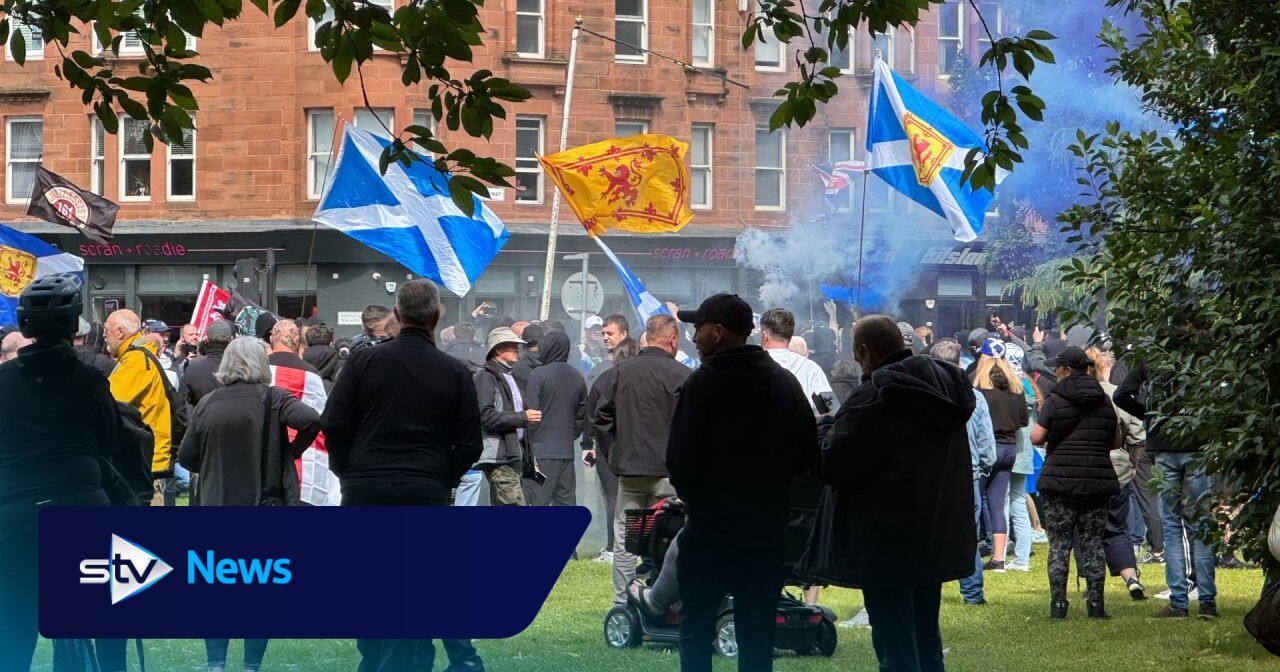 Boy, 14, among eight arrests made in connection with Glasgow Green anti-immigration protest