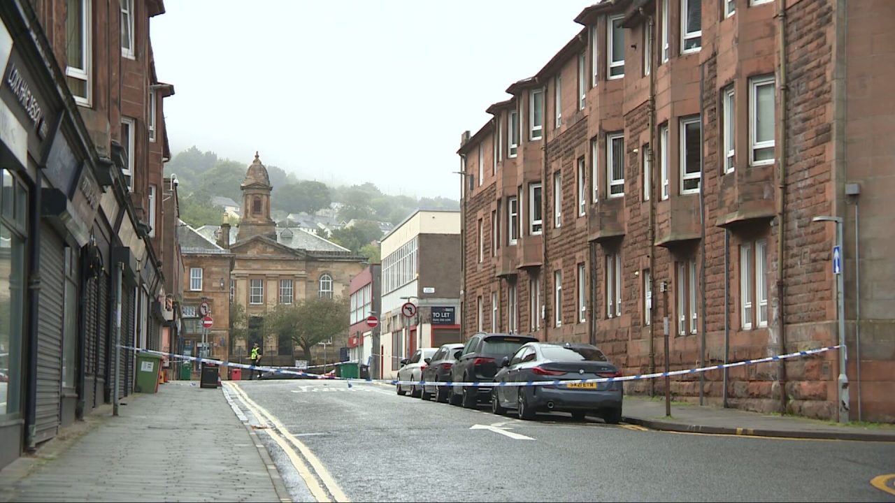 Police probing assault after teen found with ‘serious injuries’ on Inverclyde street