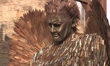Mum of man stabbed to death ‘sad’ to see Knife Angel leave Edinburgh 
