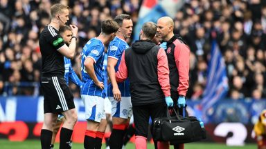 Lawrence Shankland suffers ‘similar’ hamstring injury that kept him out for three months