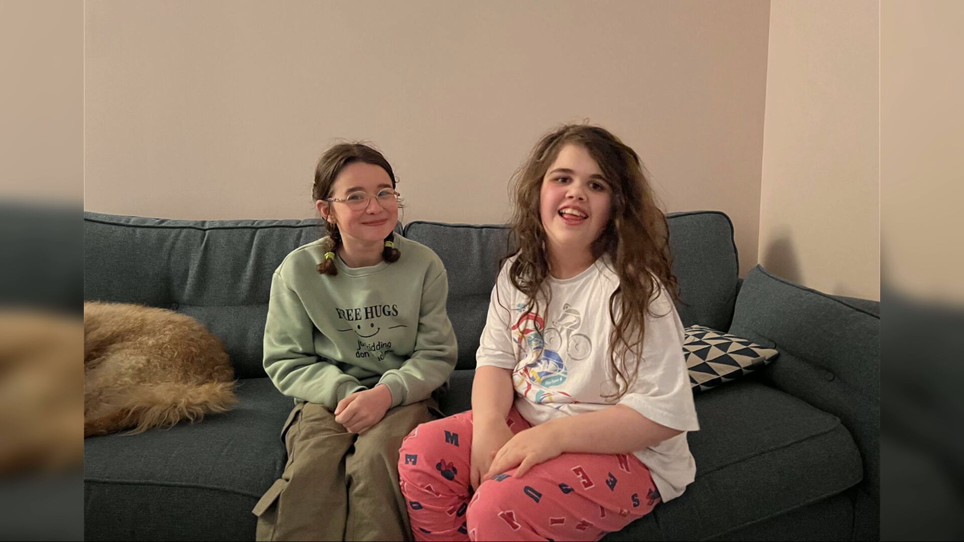 Iain said Sophie (right) struggles to associate her surroundings with her family