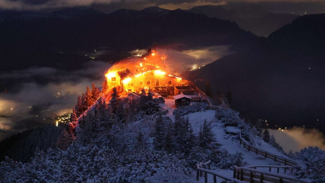 Fire devastates Eagle’s Nest Alpine retreat built for Hitler