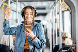What are the rules on ‘loudcasting’ in Scottish public transport following changes in England?