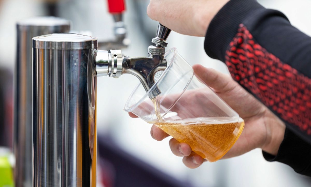 Football fans can drink alcohol in seats during Scotland’s World-Cup play-off
