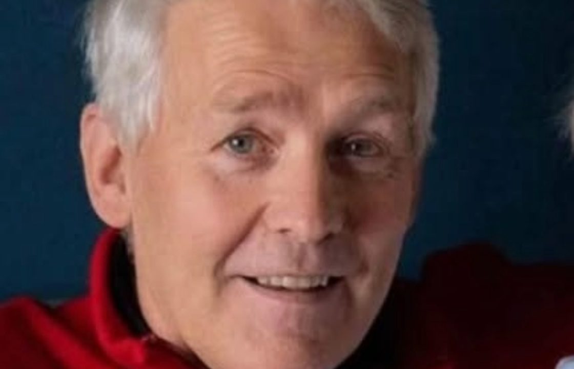 Mountain rescue and divers searching for man who disappeared ahead of storm