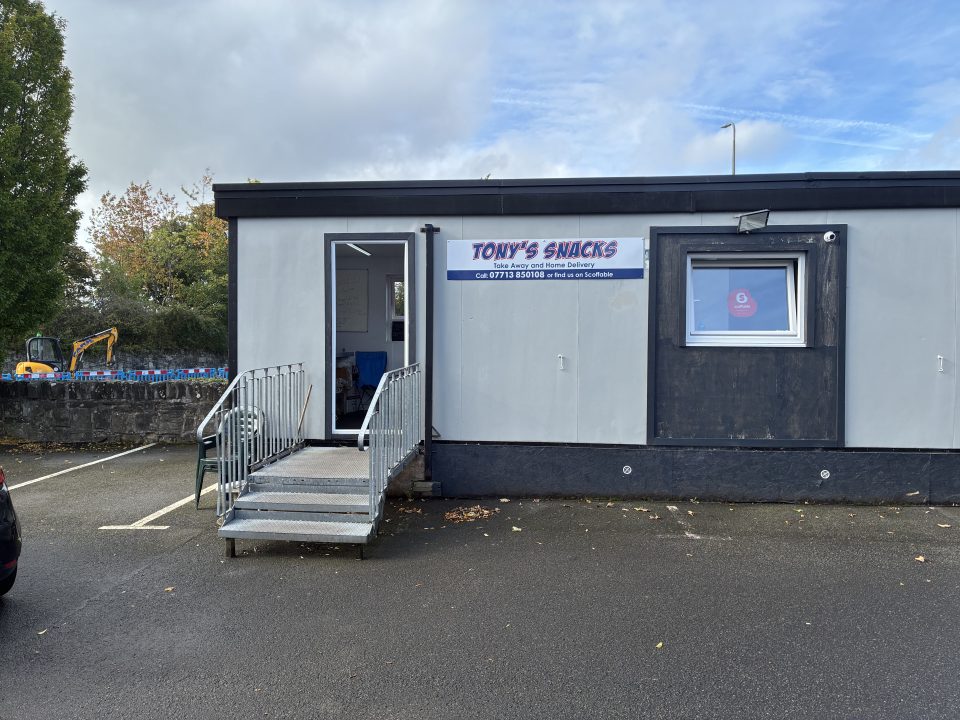 Busy Bathgate snack bar ordered to shut for breaking rules