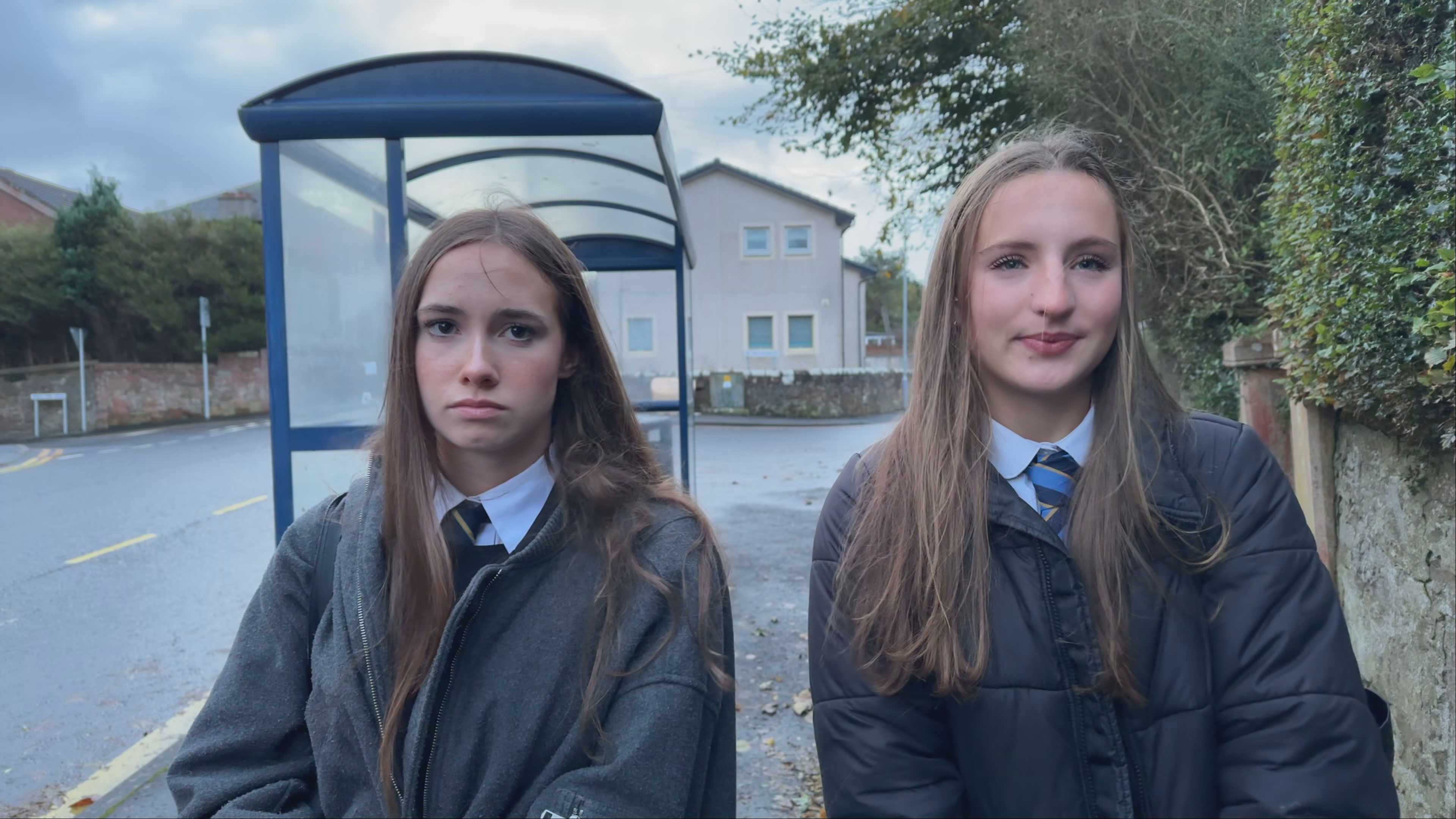 Emma Binnie (L) and Nina Spirithawthorne (R) were forced to wait for the bus from 7am.