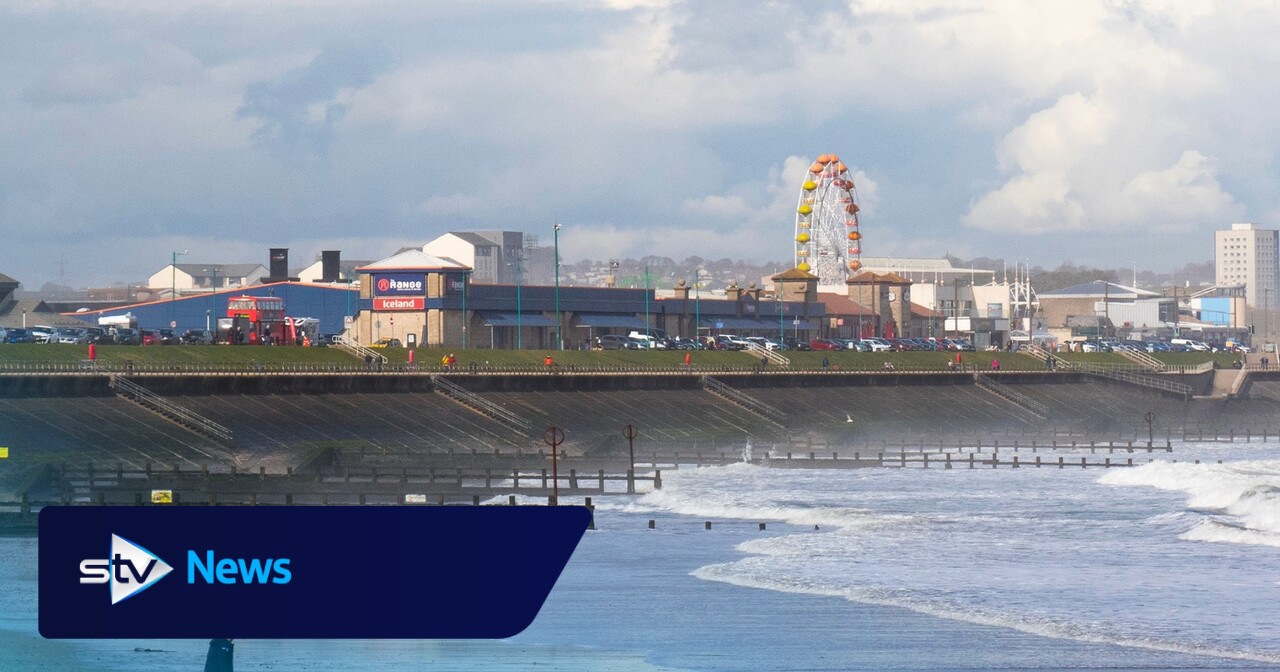 New food trucks at Aberdeen Beach effectively banned after licence freeze