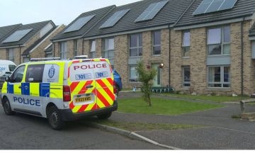 Teen arrested for attempted murder of woman ‘stabbed’ in Easterhouse 