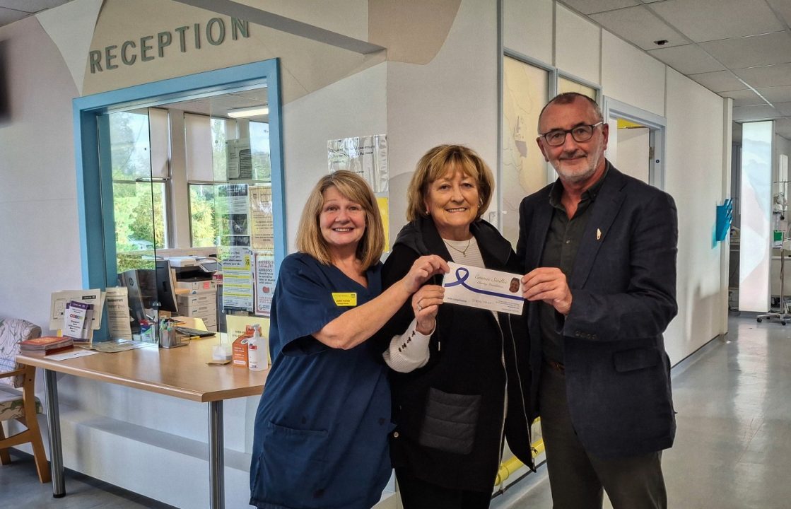 Former Rangers manager Walter Smith’s wife presents £50,000 donation to hospital that treated him